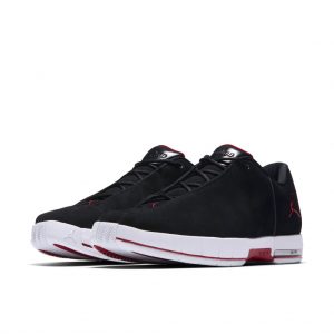 Jordan Team Elite 2 Low Bred