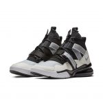 Nike Air Force 270 Utility Black Sail