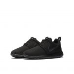 Nike Roshe One Triple Black (GS)