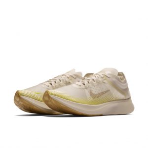 Nike Zoom Fly Fast Orewood Brown