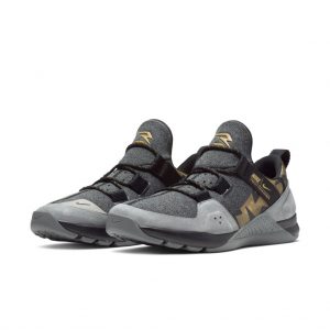 Nike Tech Trainer Russell Wilson