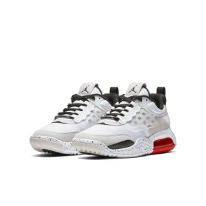 Jordan Air Max 200 White Challenge Red Black (GS)
