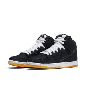 Nike SB Dunk High Skunk