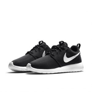 Nike Roshe One Black/Metallic Platinum-White (W)