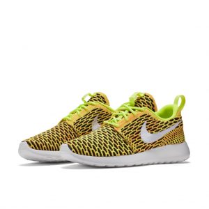 Nike Roshe One Flyknit Volt/White-Total Orange-Black (W)