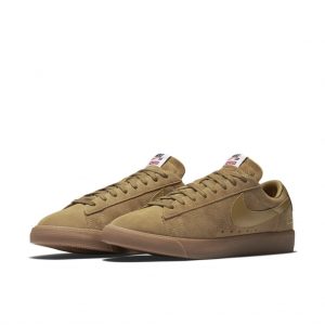 Nike SB Blazer Low GT Supreme Golden Beige