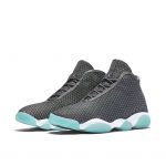 Jordan Horizon Dark Grey Hyper Turquoise