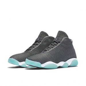 Jordan Horizon Dark Grey Hyper Turquoise