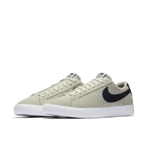 Nike SB Blazer Vapor Summit White Obsidian