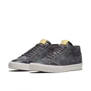 Nike SB Blazer Chukka Lance Mountain English Rose