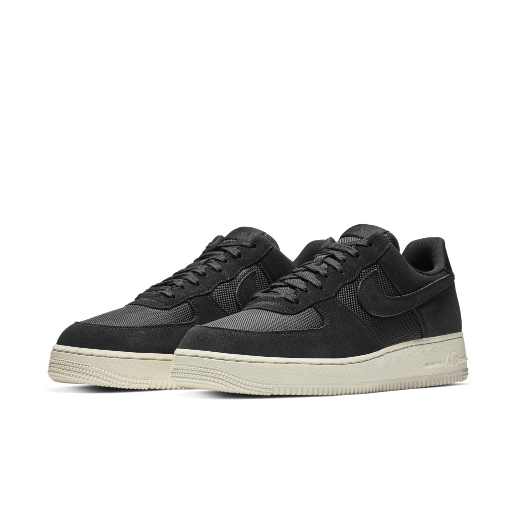 nike-air-force AO2409-001