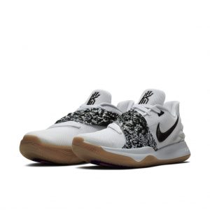 Nike Kyrie 4 Low White Black