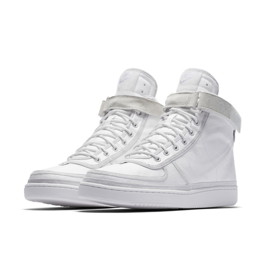 nike-sneaker AQ0113-001