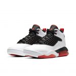 Jordan Maxin 200 White Black Team Orange