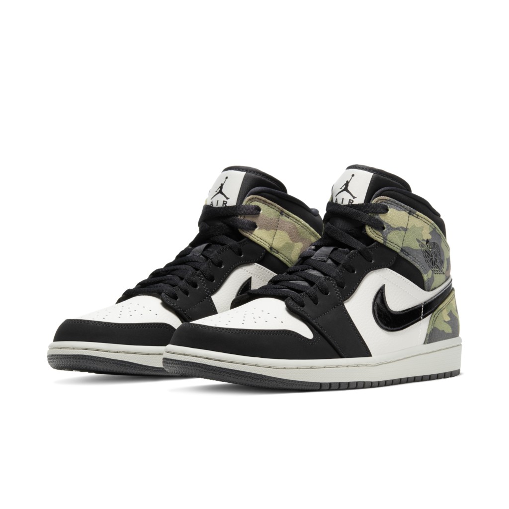 air-jordan-1 CW5490-001