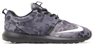 Nike Roshe Run Dark Grey Camo
