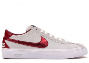 Nike SB Bruin Supreme Varsity Red
