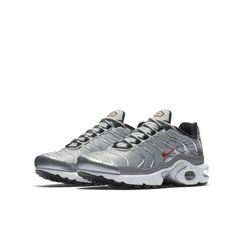 nike-air-max 921073-001