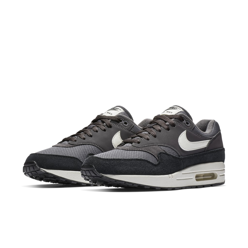 nike-air-max AH8145-012