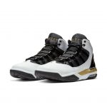 Jordan Max Aura White Metallic Gold Black