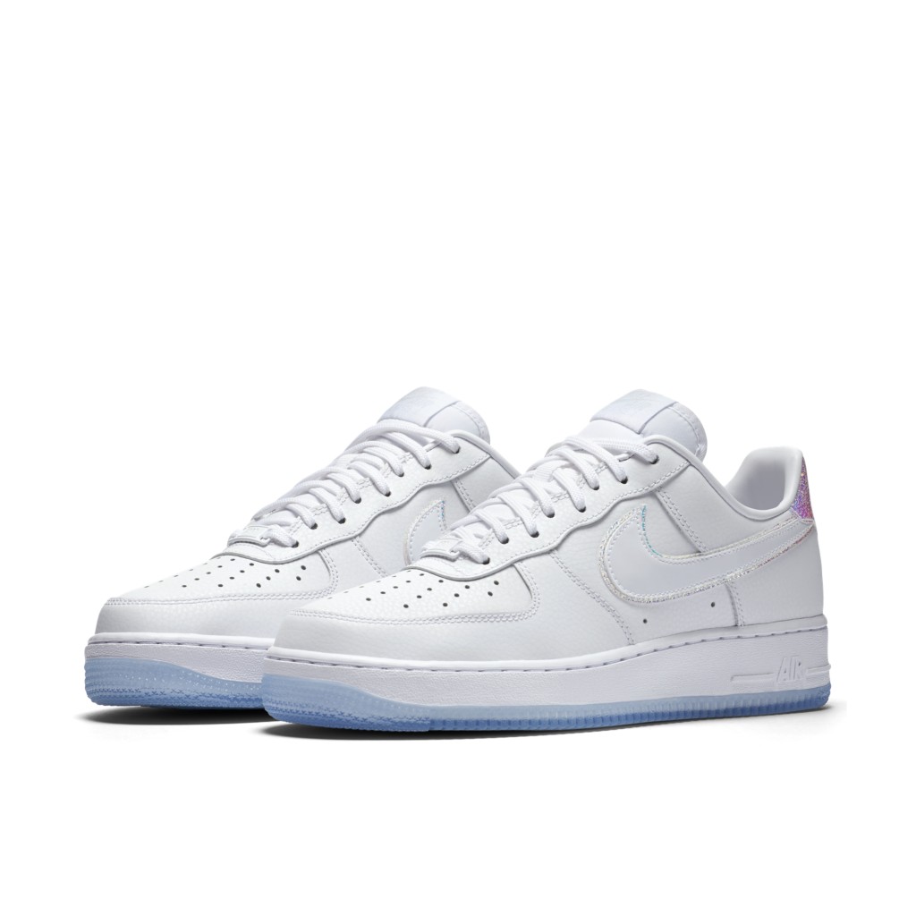nike-air-force 616725-105