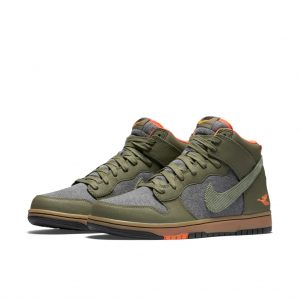 Nike Dunk CMFT Swoosh Social Club Olive