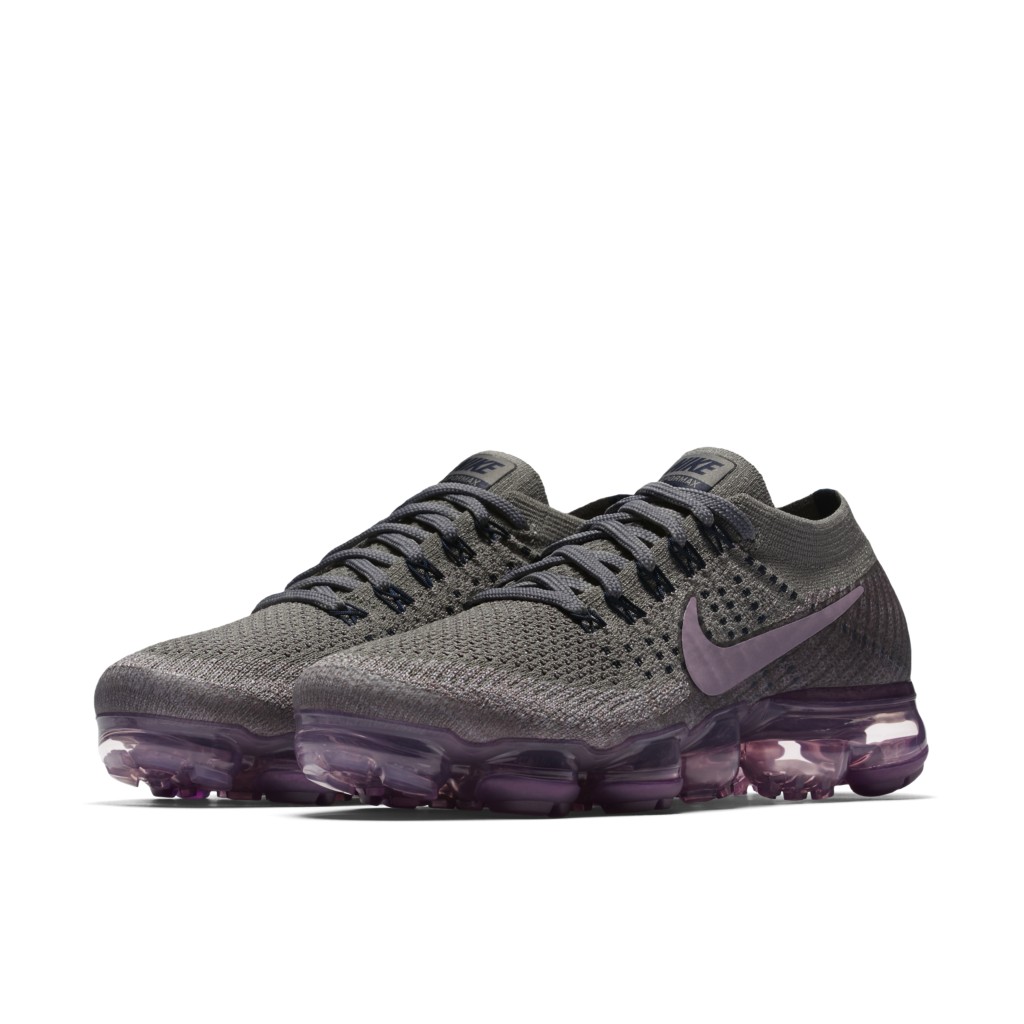 nike-air-vapormax 899472-400
