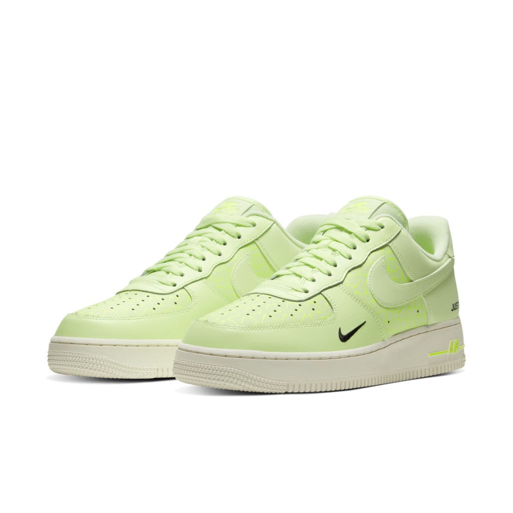 nike-air-force CT2541-700