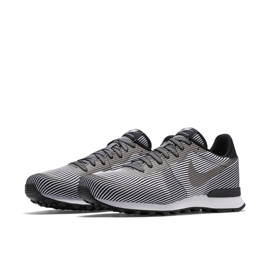 nike-internationalist 829344-001
