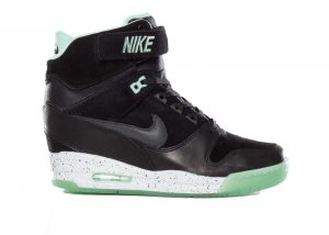 Nike AIR REVOLUTION SKY HI QS Loverution Pack (W)