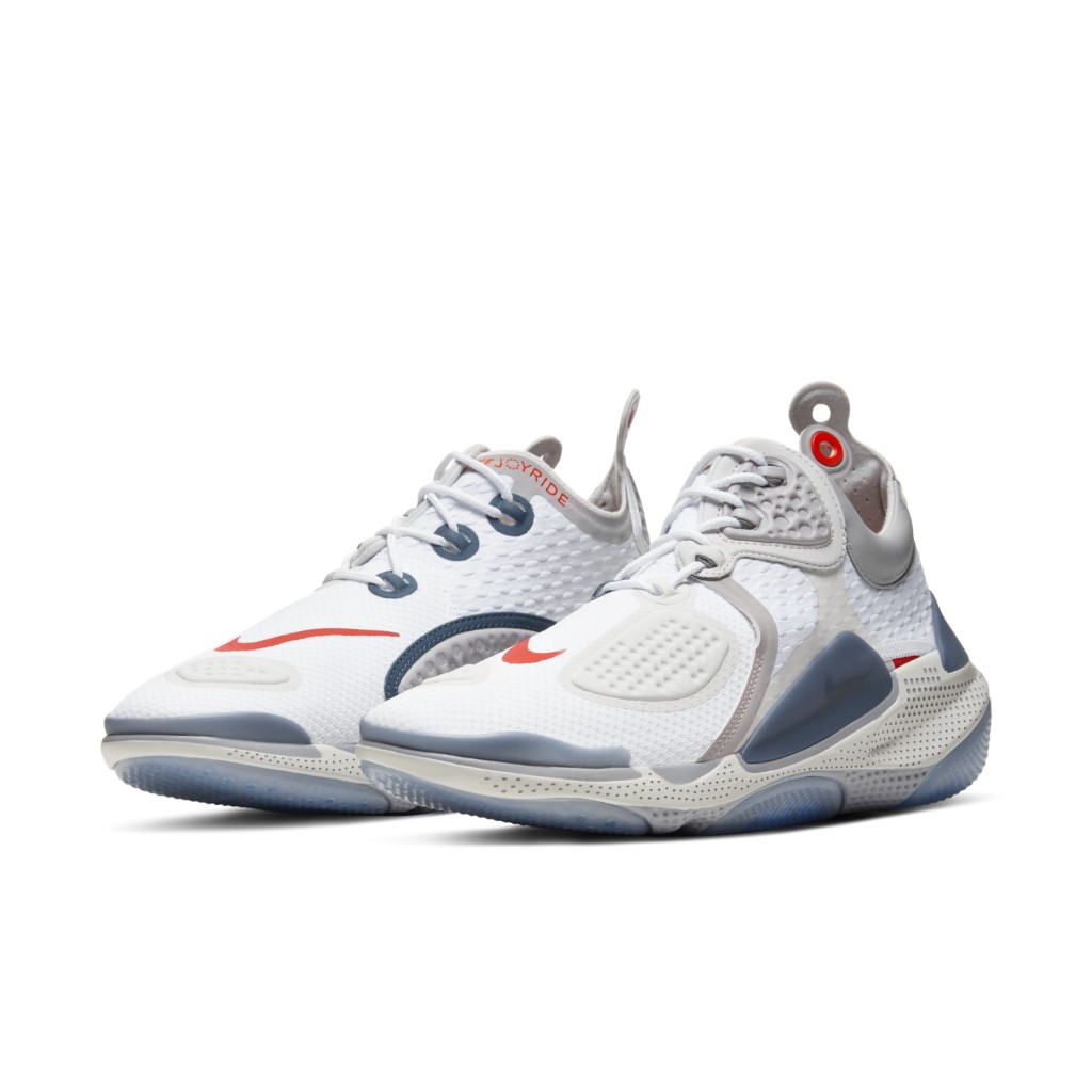 nike-sneaker AT6395-102