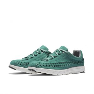 Nike Mayfly Woven Jade Glaze/Dust-Summit White
