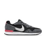 Nike Venture Runner Black Iron Grey
