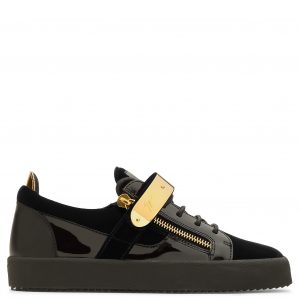 Giuseppe Zanotti Tylor (RU70015002)