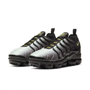 Nike Air VaporMax Plus Schwarz (CW7478-001)