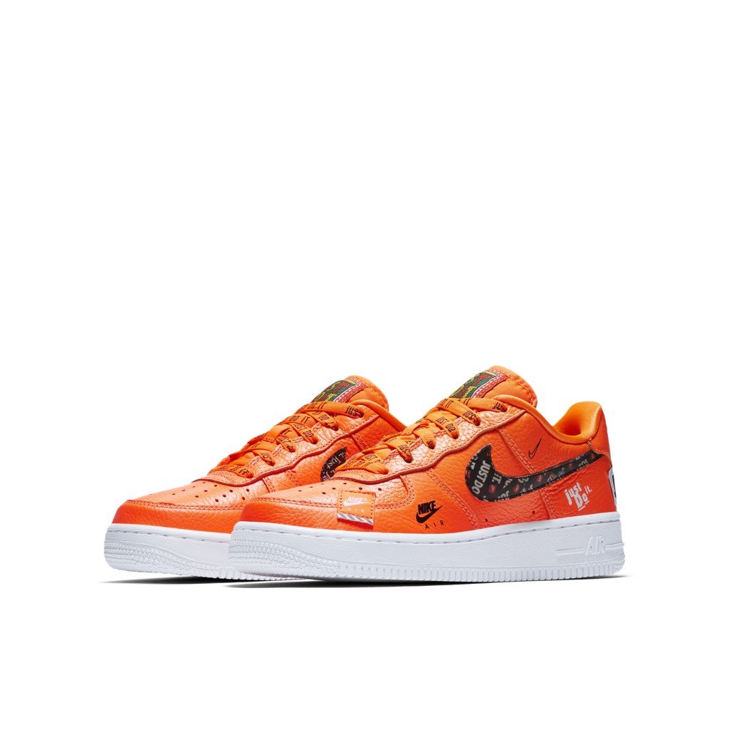 nike-air-force AO3977-800