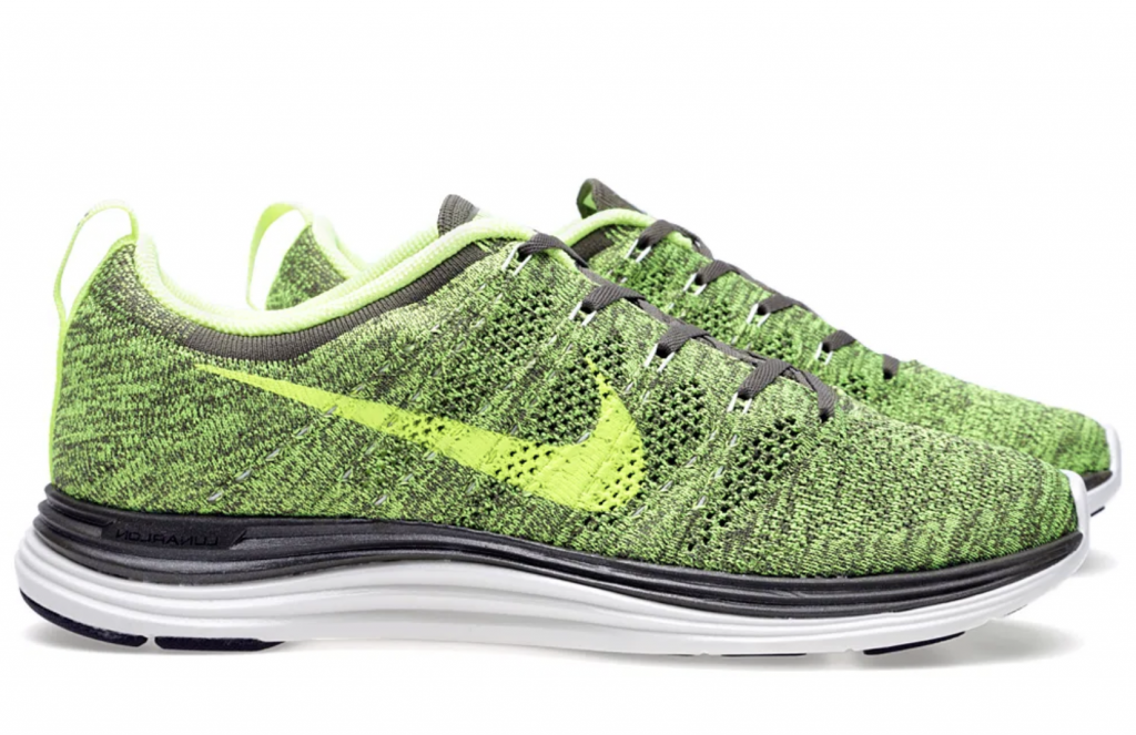nike-sneaker 554887-371