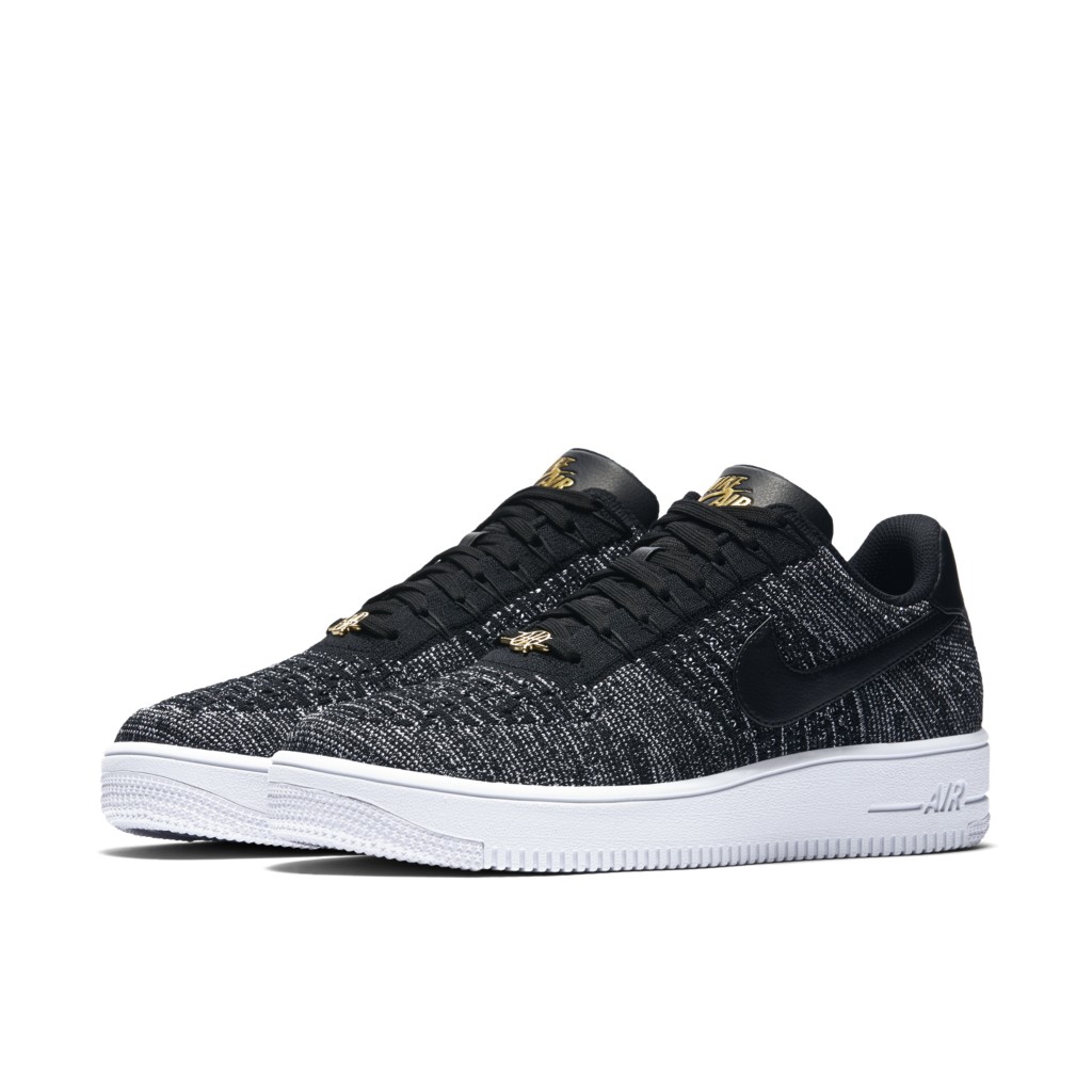 nike-air-force 853880-001