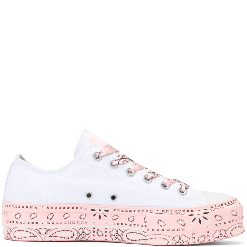 converse-chuck-taylor-all-star 562236C