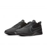 Nike Zoom Strike 2 Triple Black