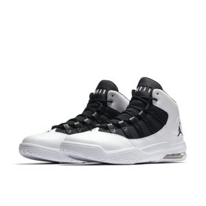 Jordan Max Aura White Black