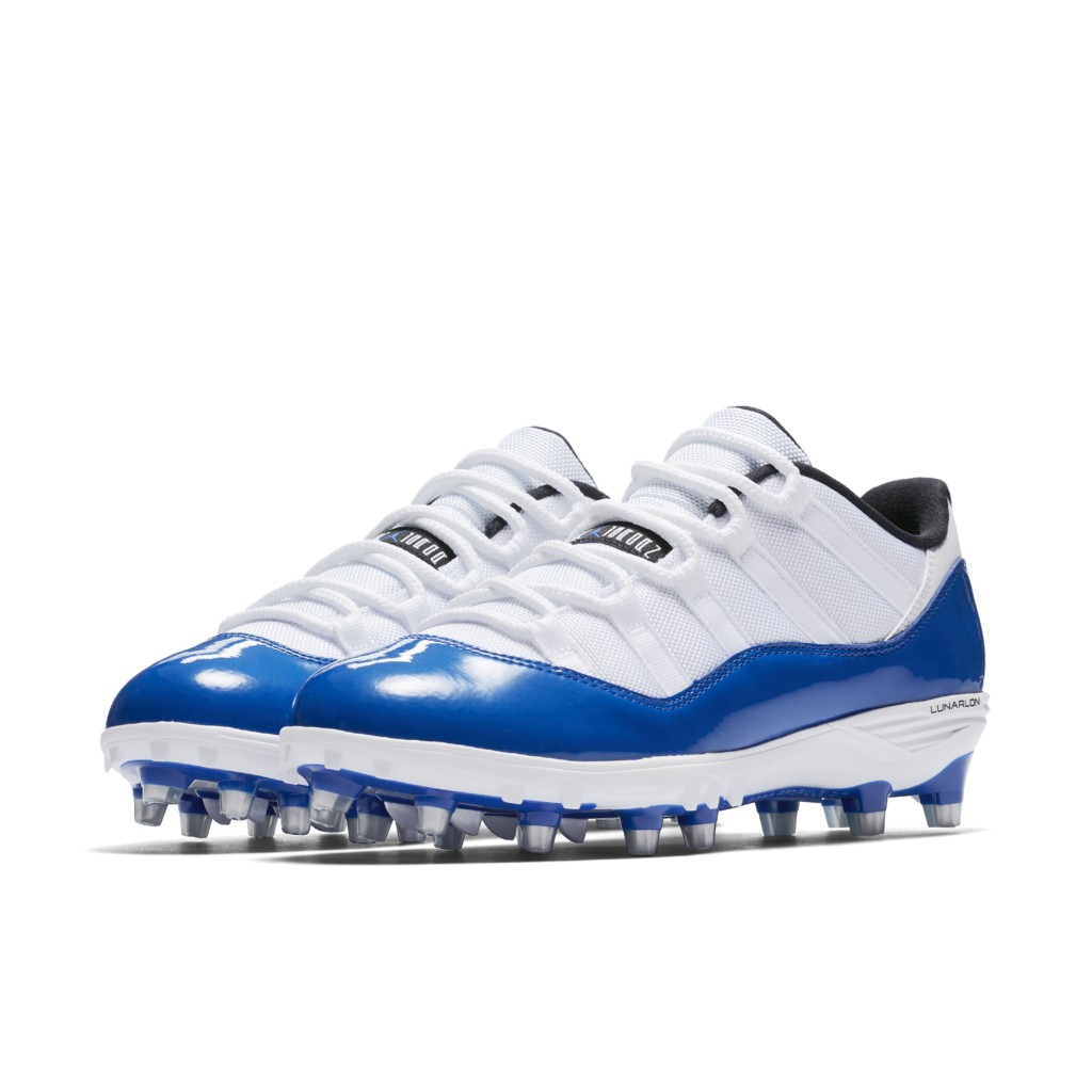 jordan-11 AO1560-107