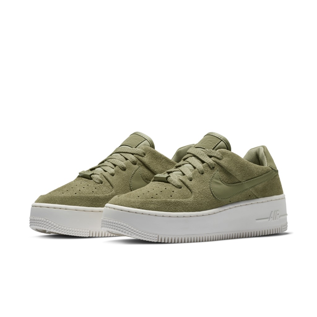 nike-air-force AR5339-200