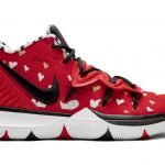 Nike Kyrie 5 Sneaker Room Mom Red