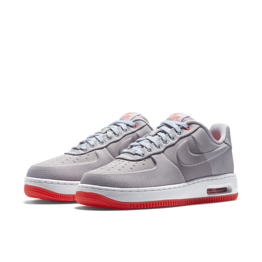 nike-air-force 748299-001