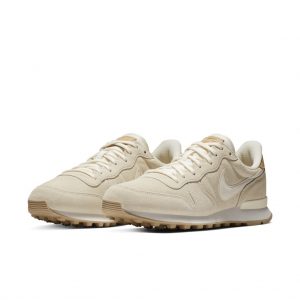 Nike WMNS Internationalist Pale Ivory / Pale Ivory / Summit White / Linen (828404-104)
