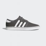 adidas Seeley Schuh Grey / Cloud White / Core Black (AQ8528)
