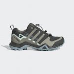 adidas TERREX Swift R2 GORE-TEX Wanderschuh Legend Earth / Feather Grey / Ash Grey (EF3364)