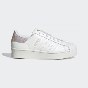 adidas Superstar Bold Schuh Core White / Core White / Gold Metallic (FY6723)