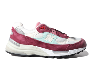 New Balance 992 Kith Kithmas Burgundy White